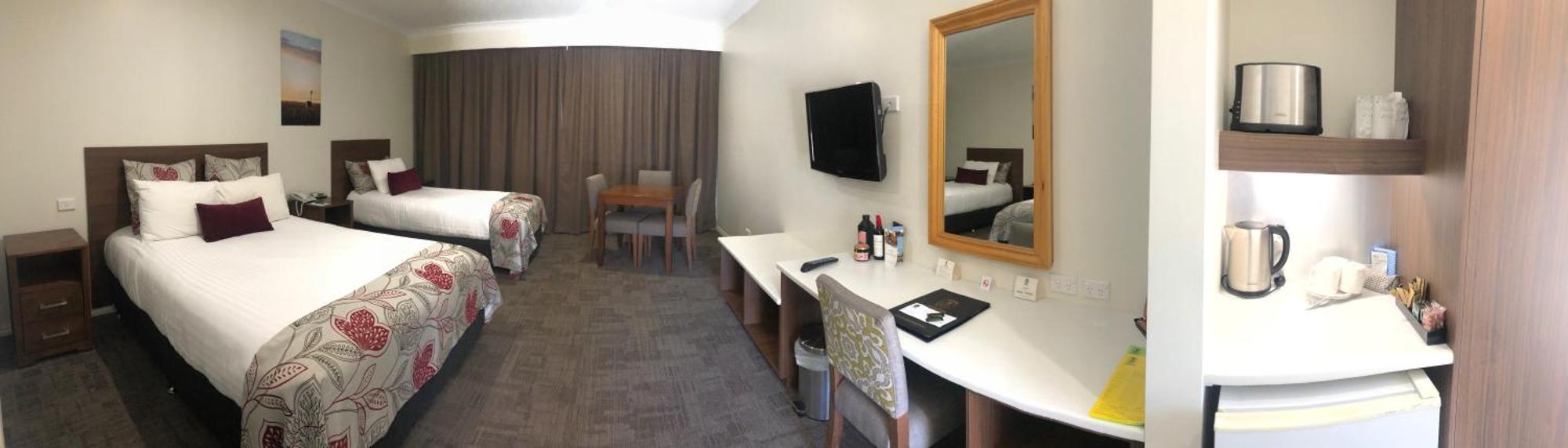 Young Federation Motor Inn And Services Club Luaran gambar